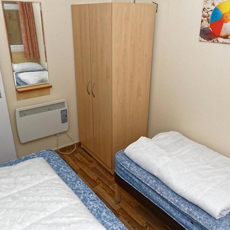 Pontins - Camber Sands Holiday Park Экстерьер фото